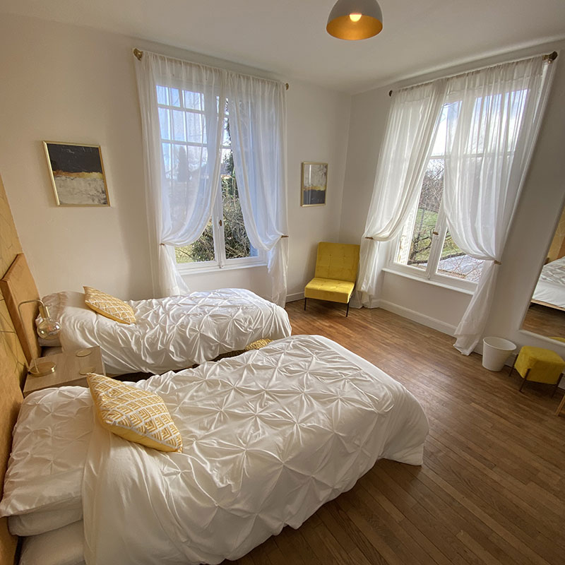 Lit king size dans la chambre Taittinger