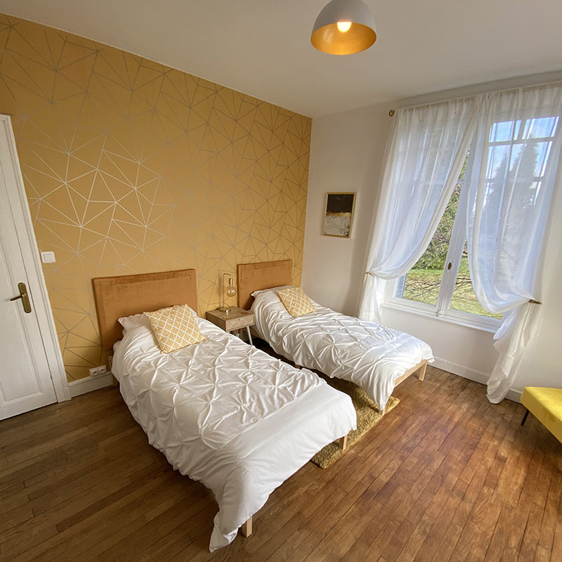 Fenêtres doubles dans la chambre